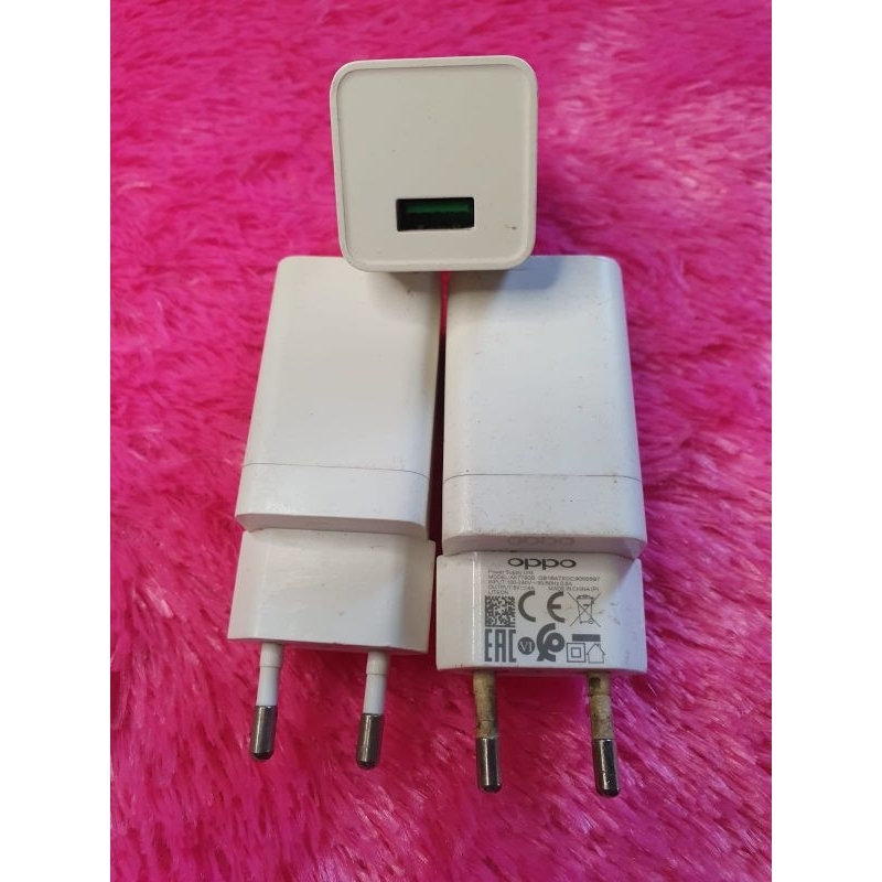 adaptor charger original bawaan hp Oppo vocc 4A kecil F9 dll (bekas)