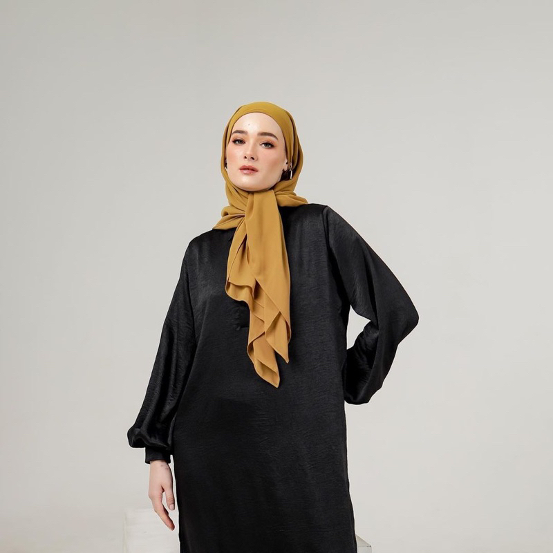 SIERRA SCARF ARASCARF SEGIEMPAT INSTAN