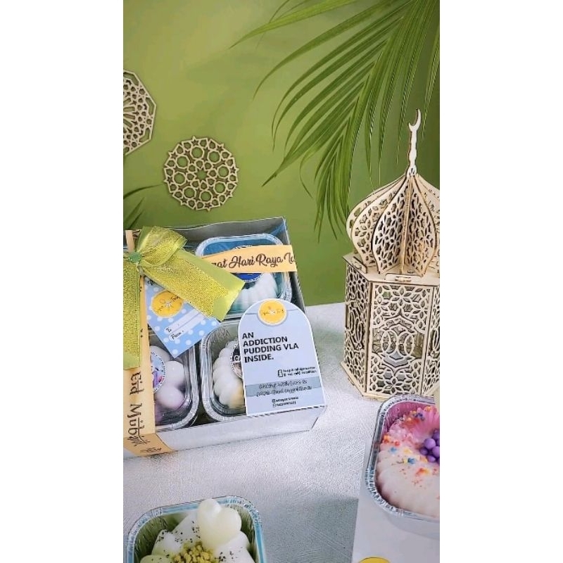 

HAMPERS LEBARAN"MARWA"(Pilihan glaze/Toping tulis dikolom catatan)