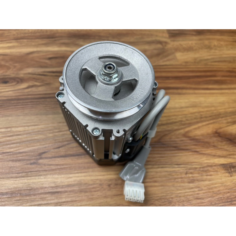 Dinamo Yuasa Servo TH-550B TH-550DA/EA TH-550AA Dinamo Mesin Jahit/ Obras Industrial