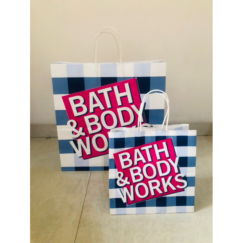 

paper bag/paperbag/tas kertas/bath and body works/bbw