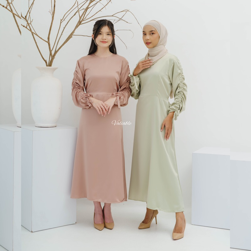 Khalisa Drawstring Satin Maxy Dress Valiable