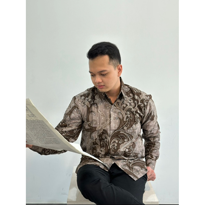 Batik Ayman - ADINATA | Kemeja Batik Pria Katun Solo Halus Lengan Panjang Full Furing