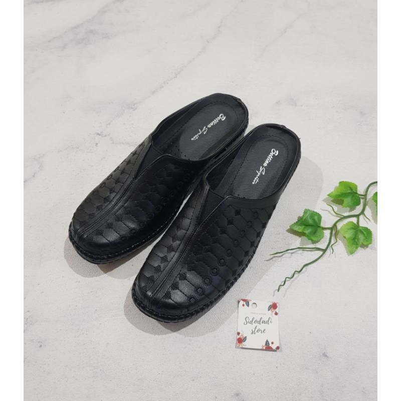 Sepatu Sandal Wanita Terbaru Betina Signature