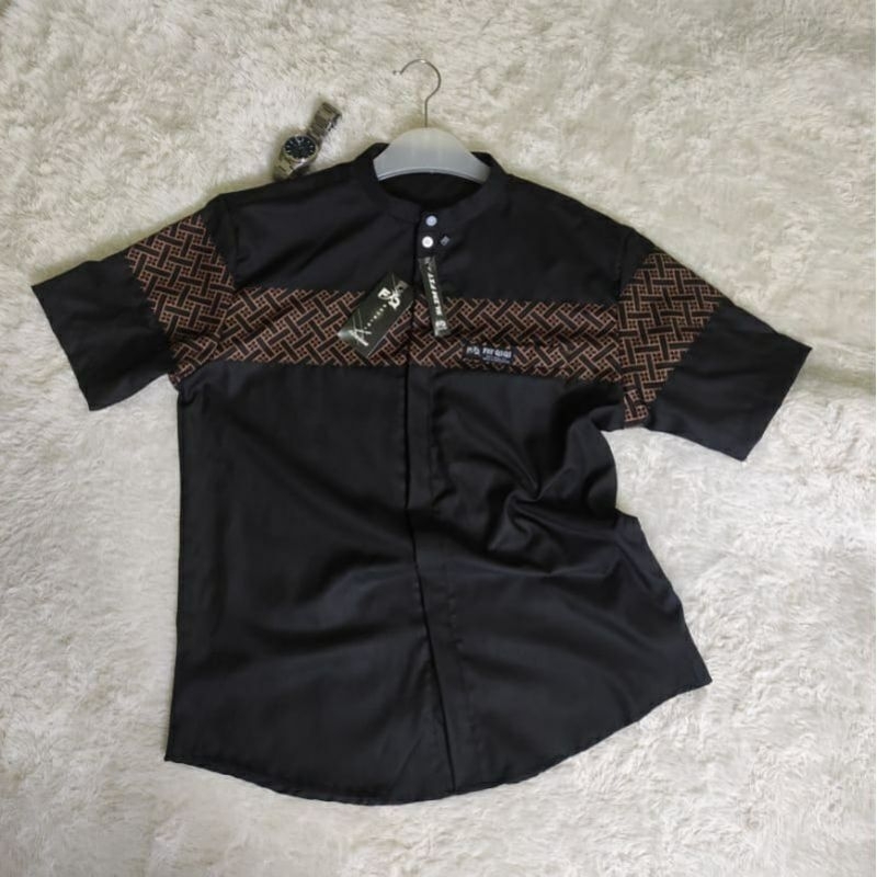 Baju Koko Pria Dewasa Lengan Pendek Motif Kobata Qynang Kombinasi Batik Terbaru