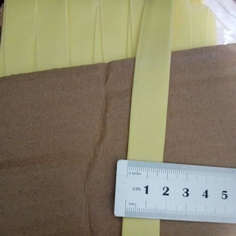 Karet bra/tali bh harga 3000/meter