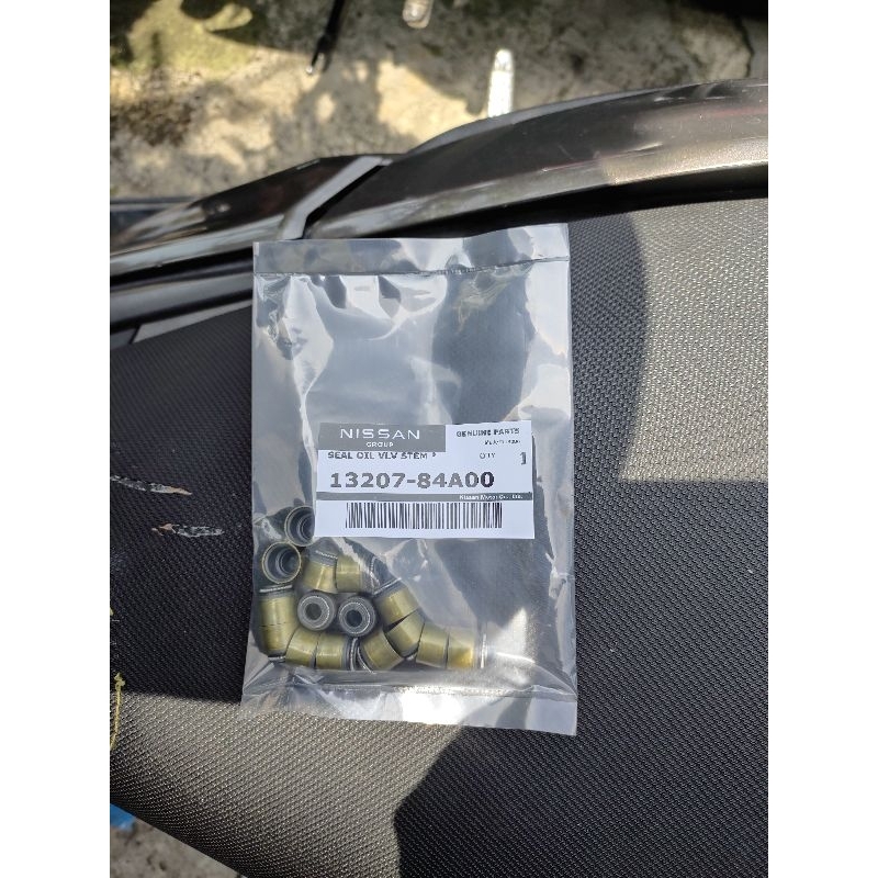 Seal klep Nissan Xtrail T30 Serena C24 new Xtrail T31 2000cc QR20 QR25