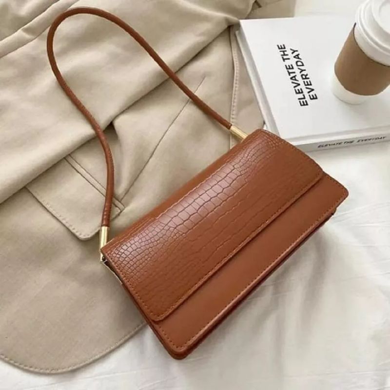 TAS SELEMPANG WANITA/TAS KOREA/TAS KEKINIAN/TAS VIRAL