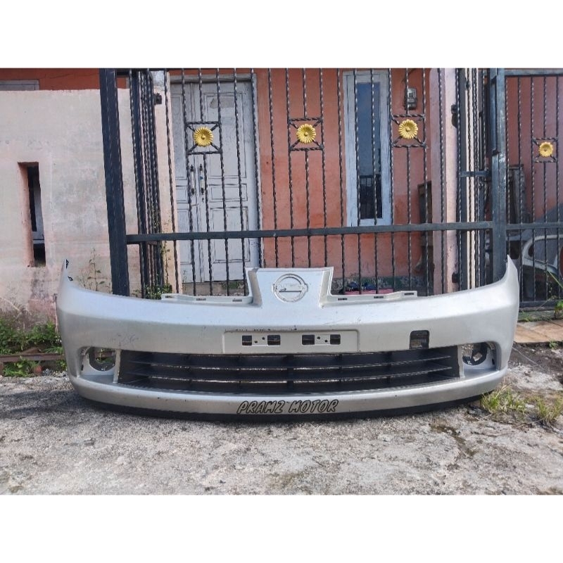 Bumper depan Nissan Latio