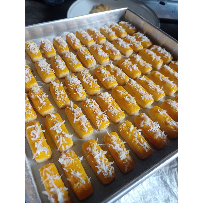 

kastengel (NONA COOKIES)