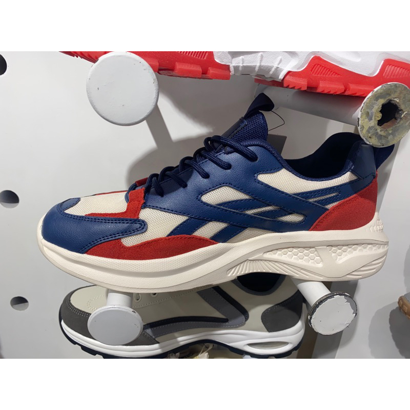 sepatu 3second pria 202374484