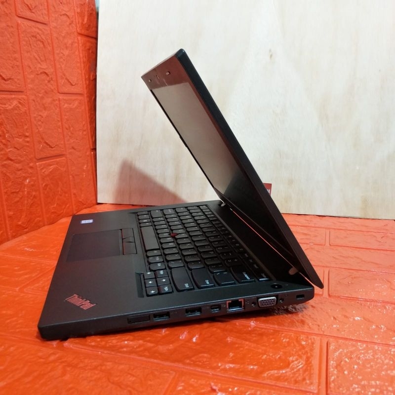 Laptop Lenovo ThinkPad L460 Ci5 Gen6 8GB / SSD 256GB