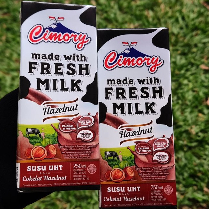 

CIMORY Fresh Milk Susu UHT Hazelnut Pack 250ml