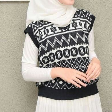 Rompi Rajut Wanita Korean Style Knit Vest Monaco