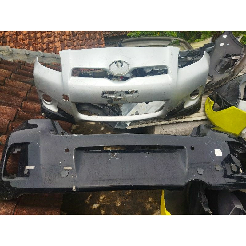 bumper depan yaris 2012