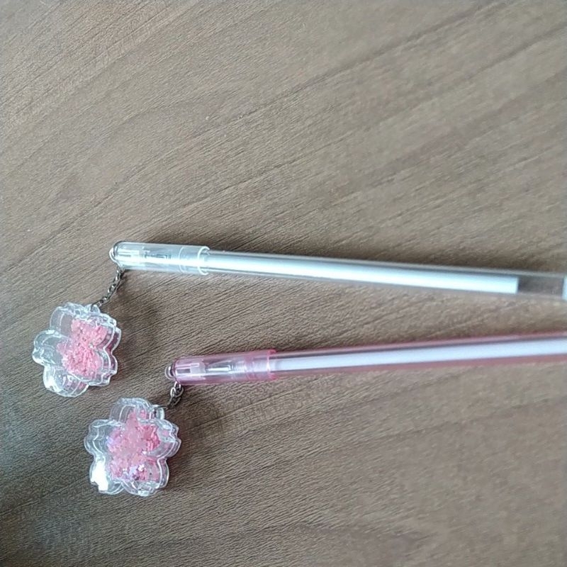 

pulpen karakter bintang