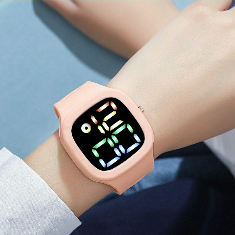 Jam Tangan LED Digital Pria Wanita Rubber Tahan Air Electronic Fashion Couple