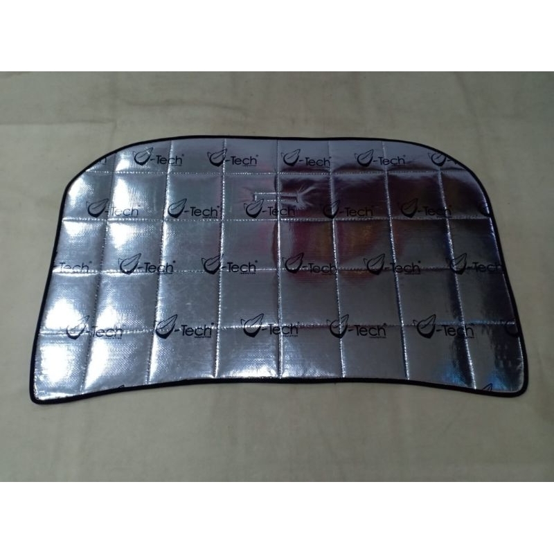 Charade Classy Peredam Kap Mesin Mobil