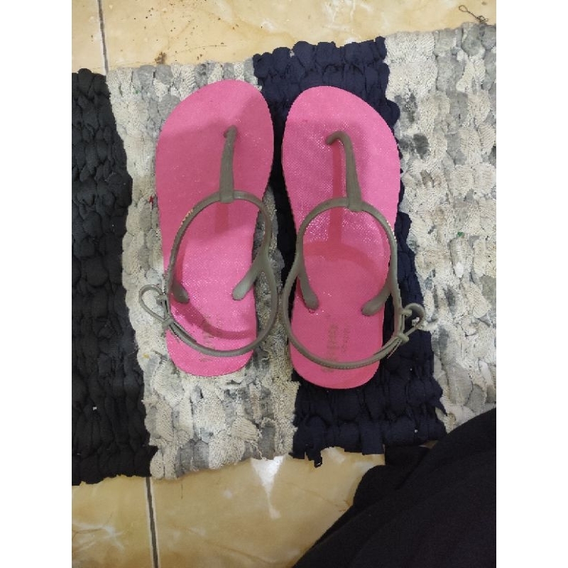 PRELOVED - SANDAL FIPPER STRAPPY PINK / ABU