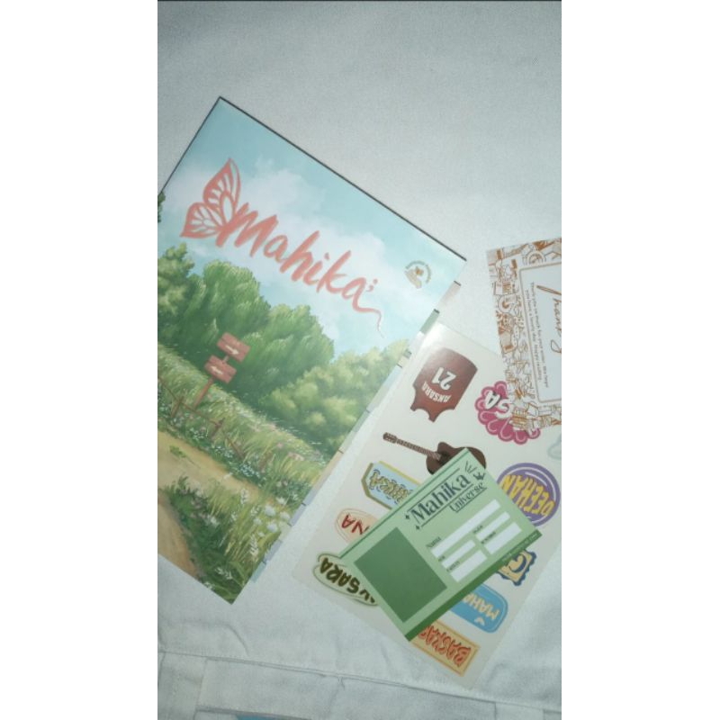 Preloved novel mahika