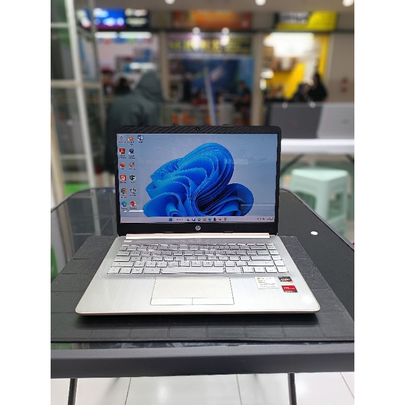 hp 14s dk amd ryzen 3-3250 ram 8/512 ssd layar fhd keyboard backlit