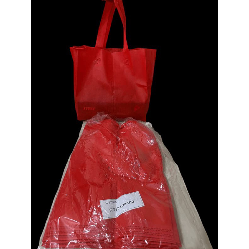 

GOODIE BAG/ TAS BOX HANDLE LIPAT SAMPING/ TAS SPUNBOND / TOTEBAG 25x25(HLS)