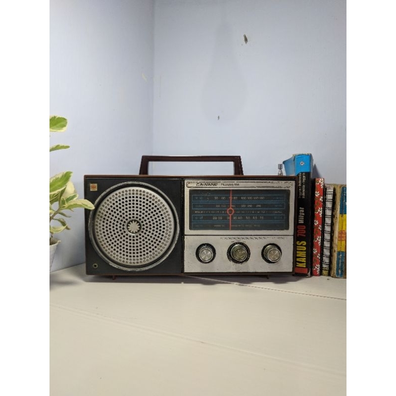 radio jadul. radio antik. radio cawang. radio tjawang. radio transistor. radio kuno. radio antik. ra