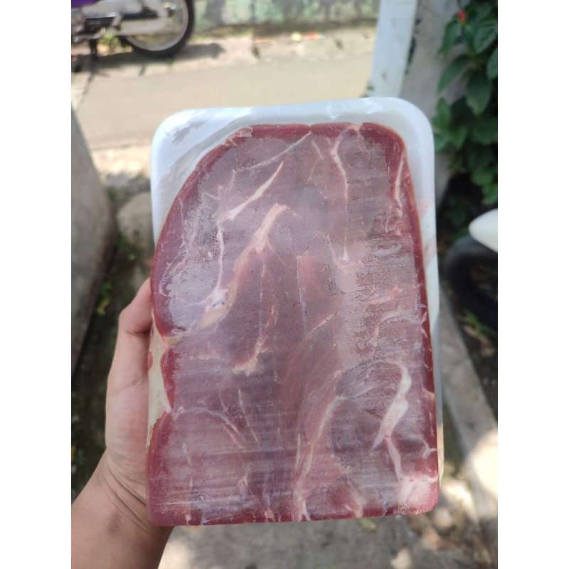 

daging semur 1kg