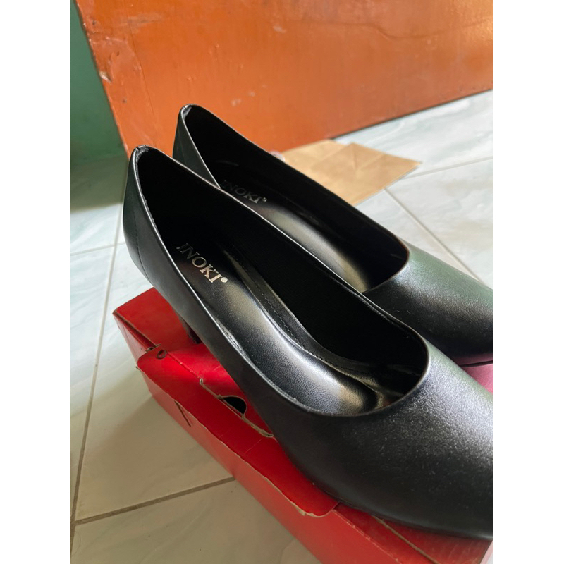 sepatu hils wanita (hitam)