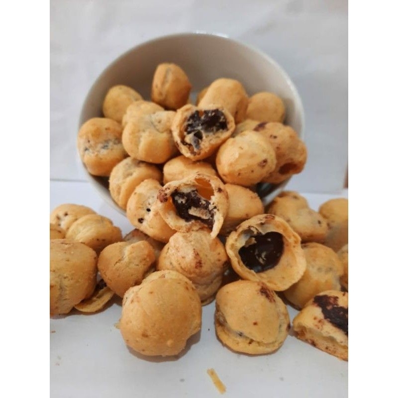 

soes isi coklat kemasan 500 gram