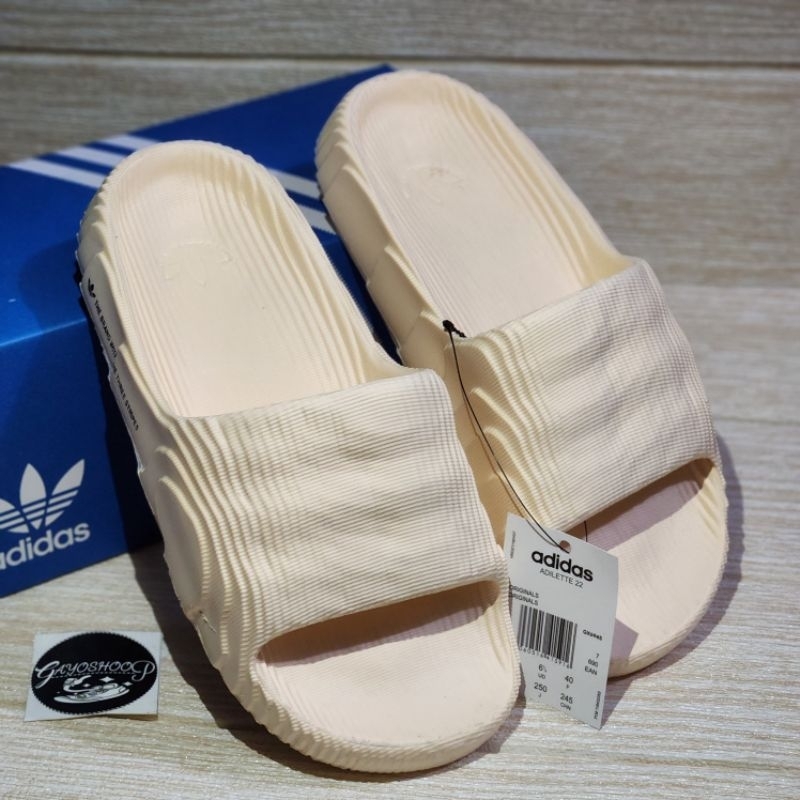 Sandal Pria Adidas Adilette 22 Slide Sandal Slop Pria