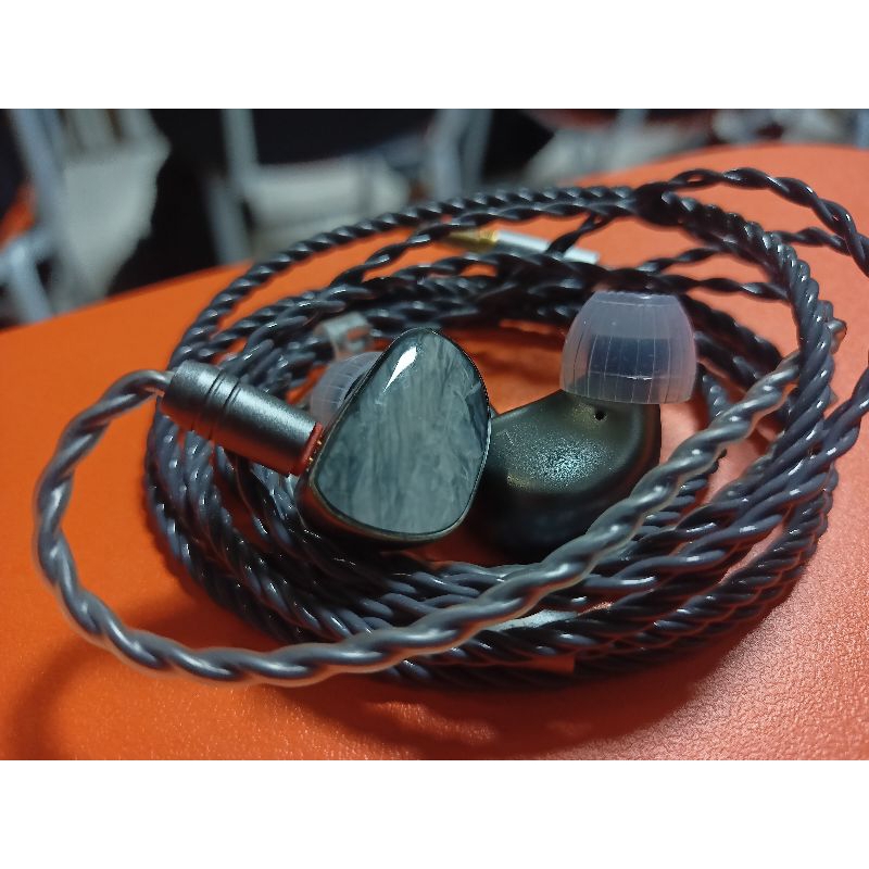 Tripowin Olina x HBB second not Moondrop kz hz tanjcim