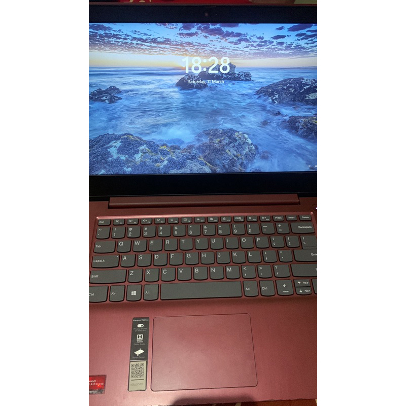 Laptop lenovo ideapad slim 3
