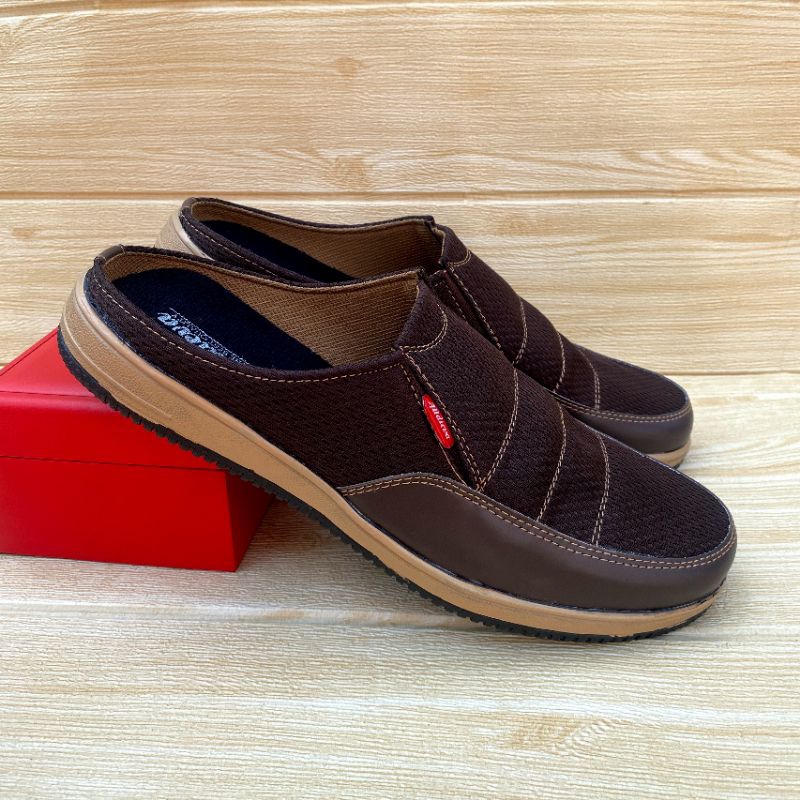 Sandal Slop Pria Slip On Size 39-43(BAYAR DITEMPAT)