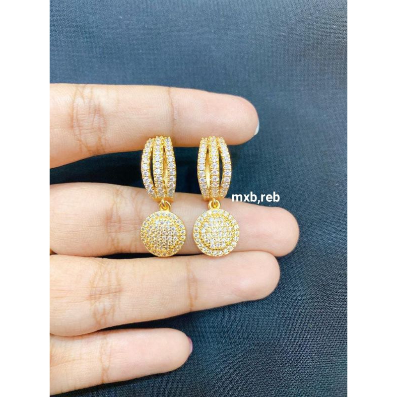 Anting juntai vier titanium dan premium,awet,tahan lama,full mata kualitas premium