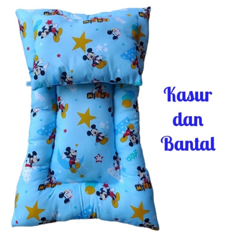 Kasur Ayunan Kain dan Rotan dilengkapi Bantal Bayi Bahan Dacron Empuk Halus Motif Karakter Lucu