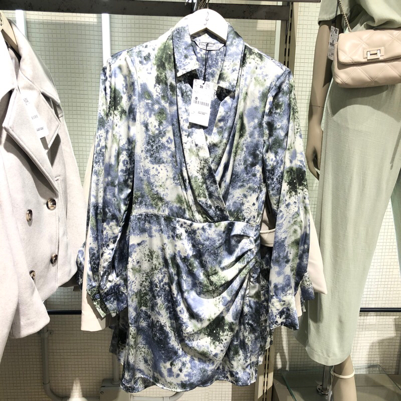 Stradivarius dress // formal dress // prom dress // dress pesta // baju berkerah // midi dress