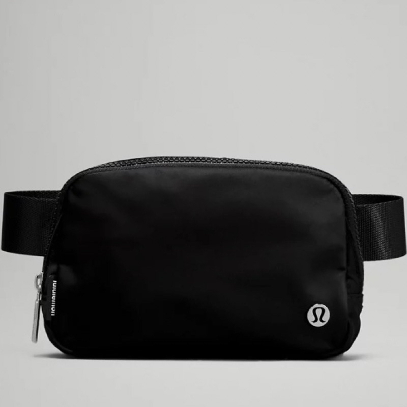 Lululemon Everywhere Belt Bag