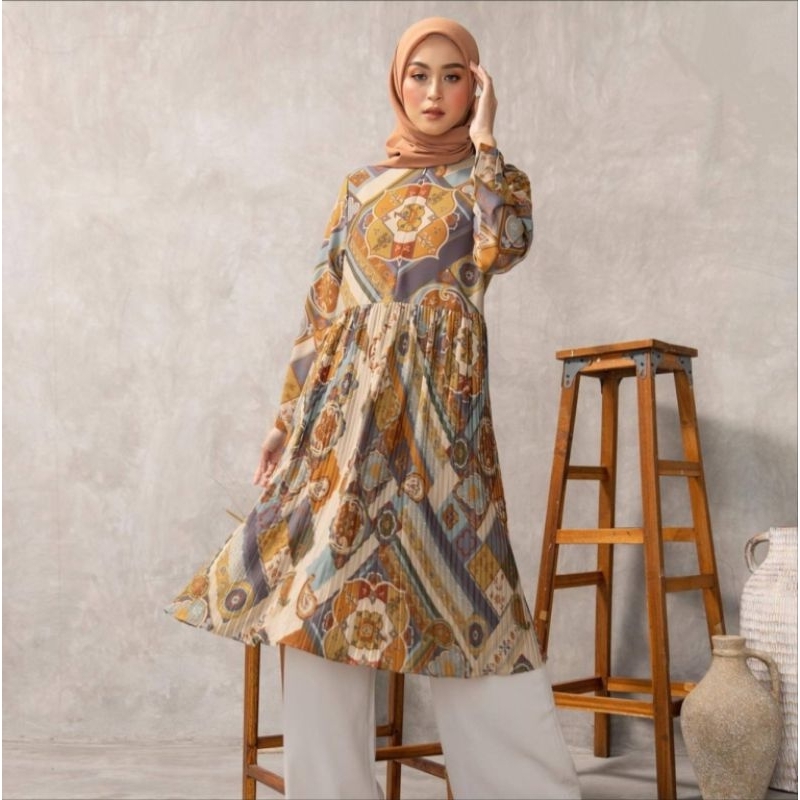 Sahara pleats tunik XS heaven lights