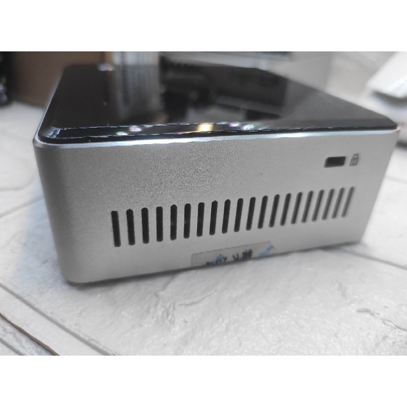 Mini PC Intel NUC Core i7 Gen 5 RAM 8Gb Intel NUC Kit NUC5i7RYH