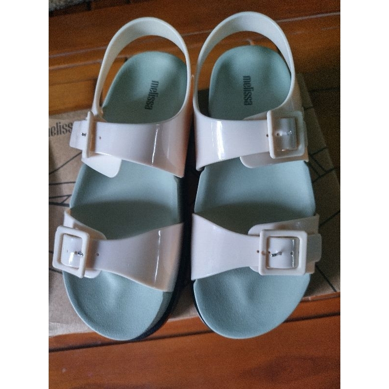 melissa wide platform