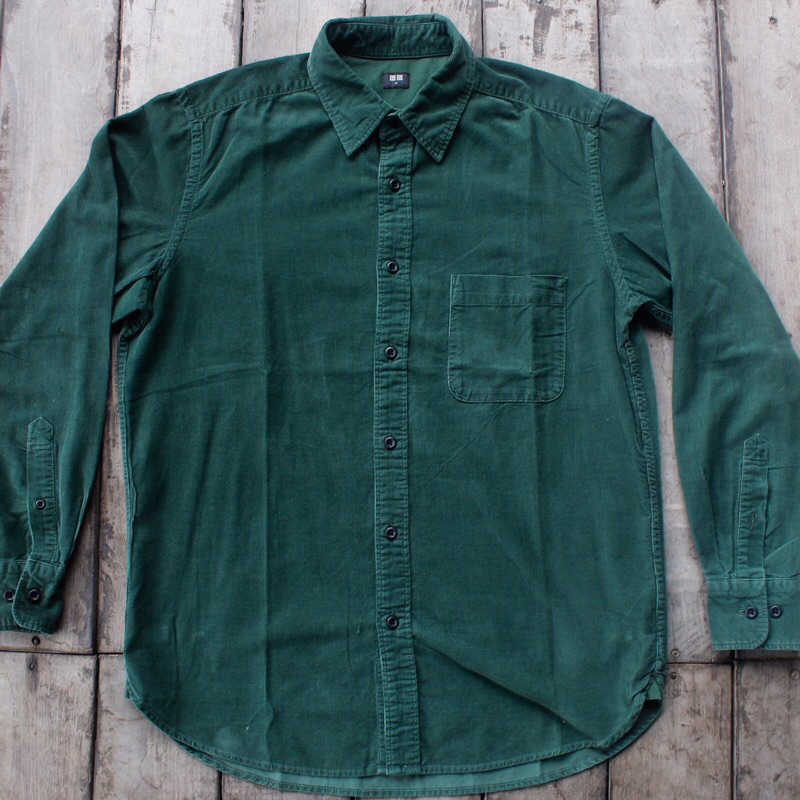 Kemeja Lengan Panjang Corduroy UNIQLO second