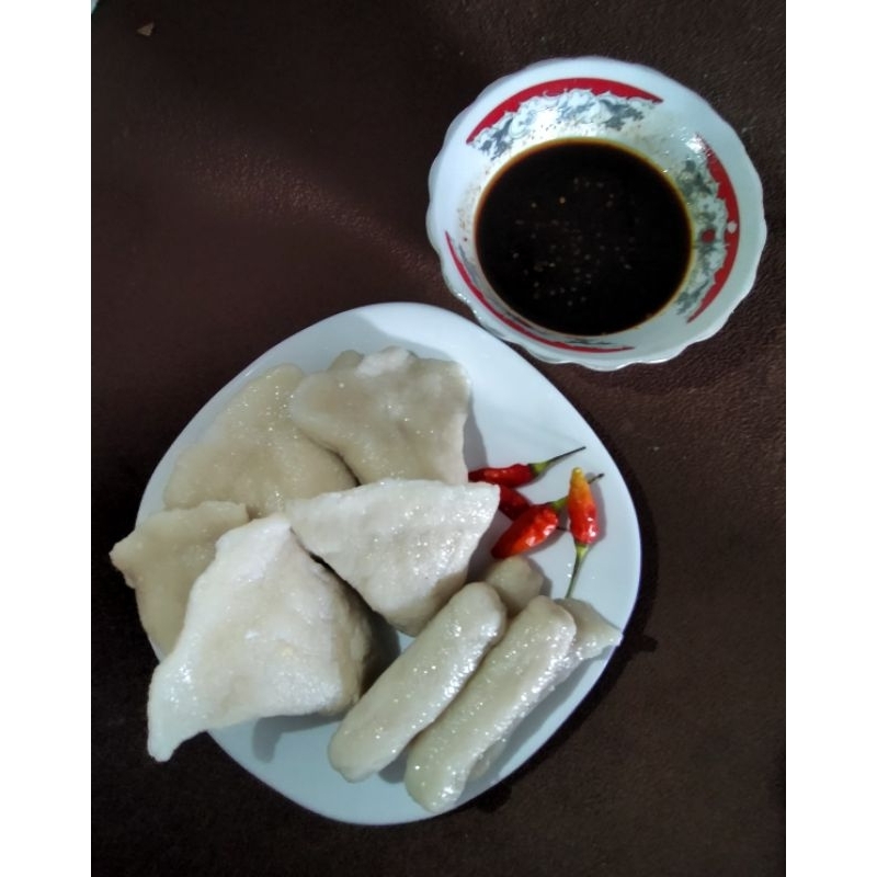 

Pempek Ikan Tenggiri