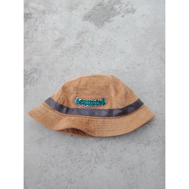 SISA BONGKARAN BALL SERBA 35RB...  Buchet hat Dsquared