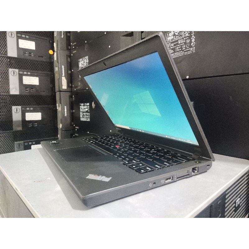 Leptop Lenovo Thinkpad  X240 Core i5-Gen4 Super Murah Bergaransi