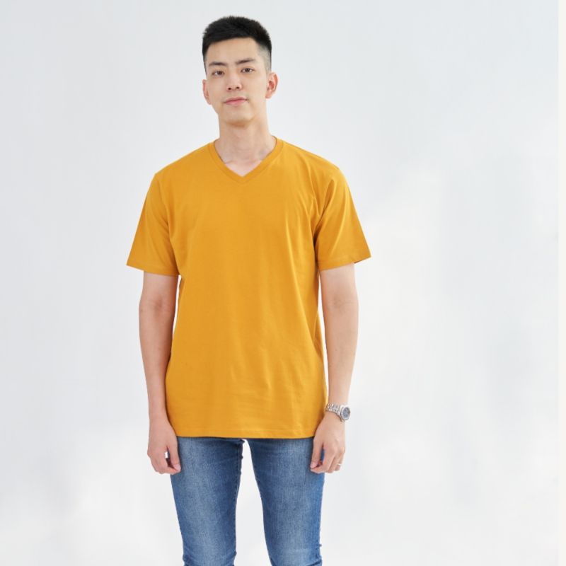 KAOS V NECK T-SHIRT POLOS MUSTARD KUNING KUNYIT PRIA COWOK PREMIUM DISTRO PESANAN COD