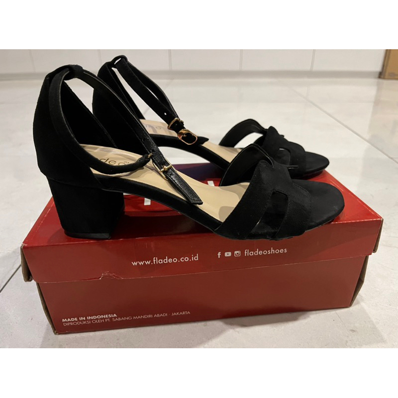 FLADEO low opentoe bludru heels black (preloved)