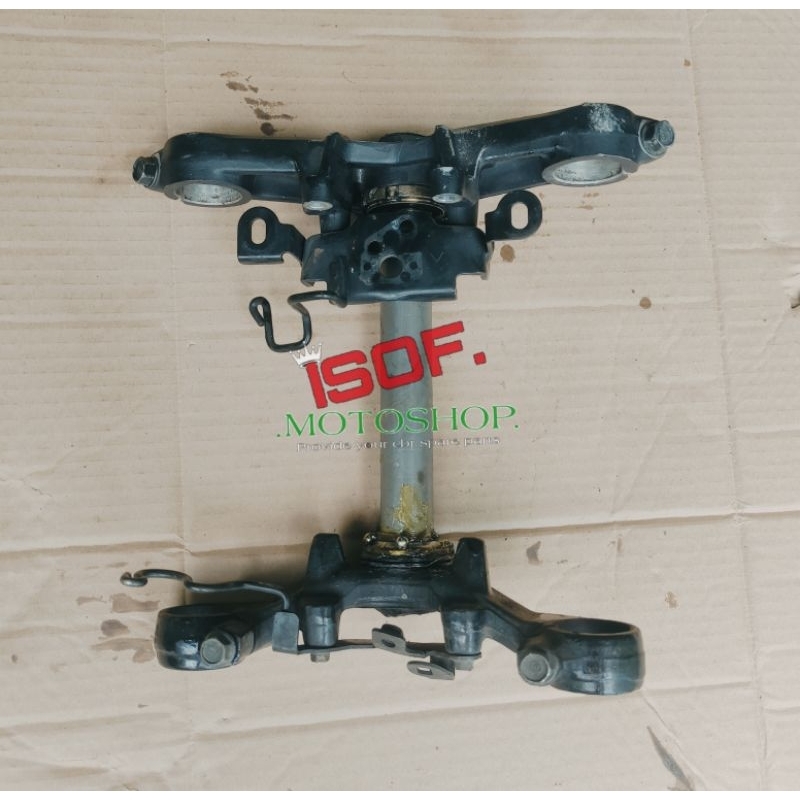 Segitiga Cbr 150r facelift K45G K45N Set atas bawah