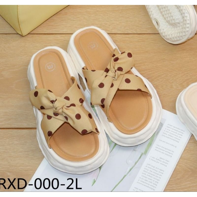 Sandal Wanita Sandal Selop silang pita Polkadot wanita Sandal Cewek Import Trendy Sandal Karet Wanita Nyaman Sandal Wanita Polkadot