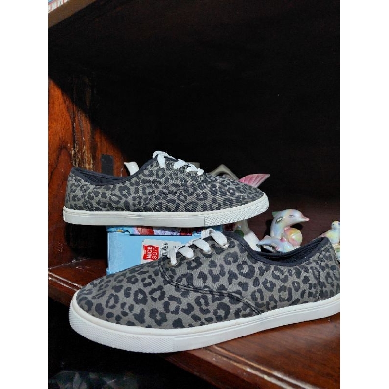 Sepatu rubi original (new)